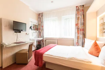 Hotel Elisabetha Garni Hotel in zona Waterloo Column