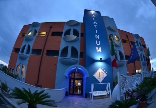 Hotel Palatinum - Housity