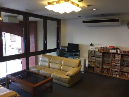 Hotel Town Nishikigawa Отели в г. Кочи