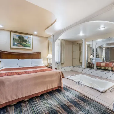 Knights Inn Trevose Hotels near Neshaminy Mall