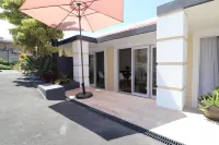 Dei Gratia Guesthouse Hotels near wtf!