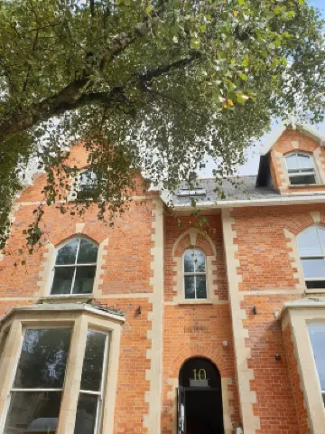 The Spires Serviced Apartments Cardiff Hotels in Cardiff