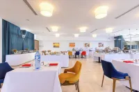 布瓦凱湖景飯店 住宿飯店