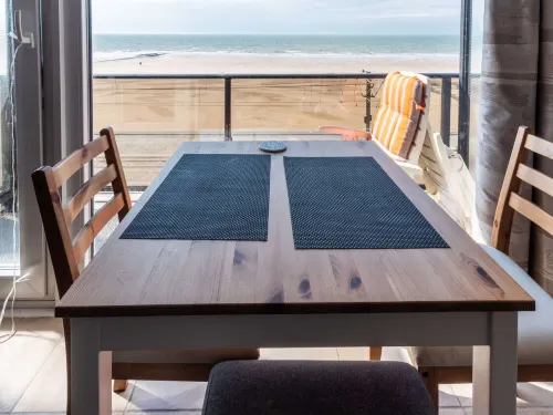 Studio in Ostend with Stunning Sea Views - Apartments