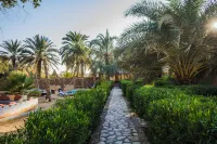 Seliyaa Hotel Hotels near Amon Temple