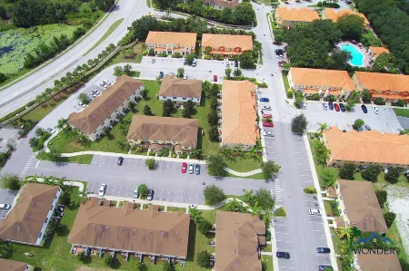 Four Bedroom w/ GameRoom 5152A