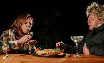 Scribbly Farm Premium Dome Bush Retreat Southern Highlands