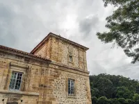 Palacio de Los Acevedo Hotels in Transmiera