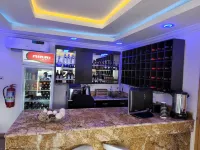 Luxol Homes and Suites - Gym