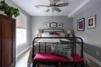 Glenn Meadow Bed and Breakfast Hotels in Ganges Township