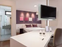 Paulista Suites by Charlie Hotels near Independence Monument