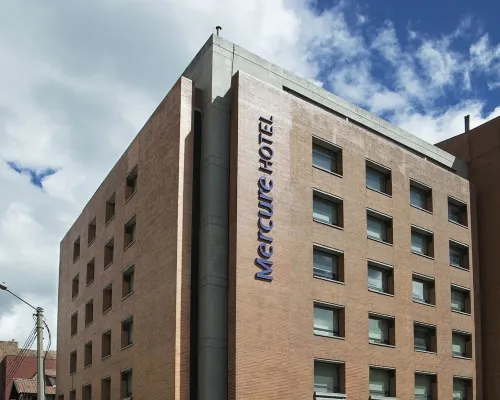 Mercure Bogota BH Zona Financiera Hotels near Campin