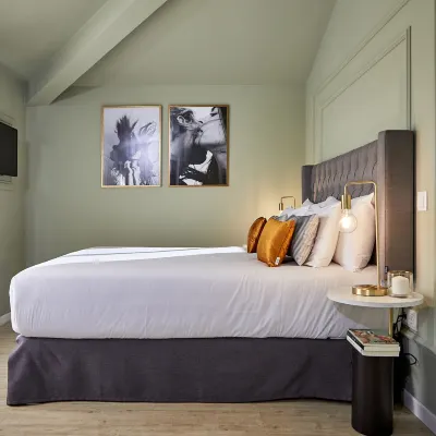 L&H la Latina Selection Hotels near El Rastro de Madrid