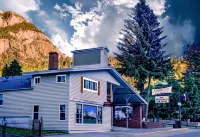 Abram Inn & Suites