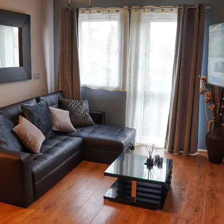 North London Apartment - Edmonton Отели рядом с достопримечательностью «Тоттенхэм»