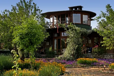 Perfect Home with Private Beach by Iznik Lake