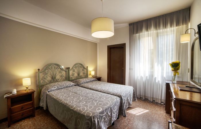 Hotel Bisesti