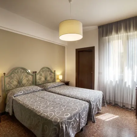 Hotel Bisesti Hotels in Garda Town