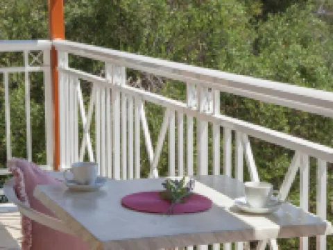 Brentanos Apartments - A - View of Paradise Hotels in Perama