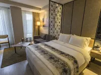 Shimall Hotel Hotels near Boyaci Mosque