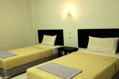 Amarin Grand Rayong Hôtels à : Tha Pradu