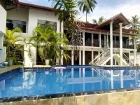 Tasheema Beach Resort - Beach