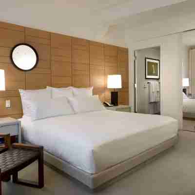 21C Museum Hotel Cincinnati Rooms