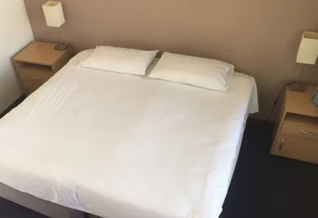 Lucas Heights Motel Отели рядом с достопримечательностью «Библиотека Энгадин»