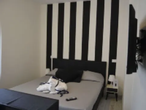 蝴蝶酒店-威套房 維亞雷焦酒店