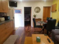 The Musical Ceol Cottage 1-Bedroom - Sleeps Four Hotel di Downpatrick