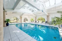 Logis Hôtels- Hôtel et Restaurant Domaine de Fompeyre Hotels in Lucmau