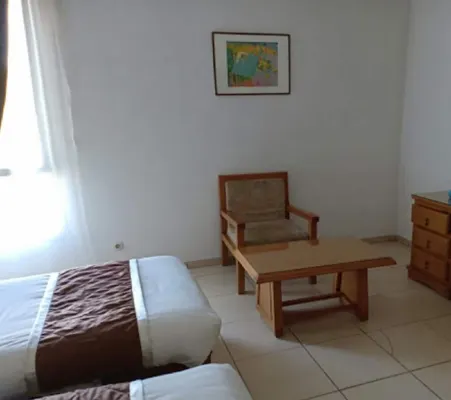 El Biar Hotel - Airport Shuttle