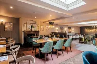 The George Hotel Hotels in Myland