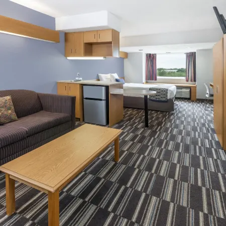 Microtel Inn & Suites by Wyndham Ardmore