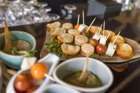 Chateau des Ayes - Chambres & Suites Отели в г. Бальбен