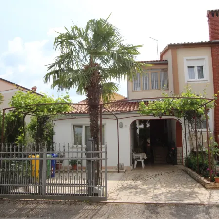 Apartments Villa Buric