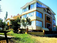 Sağlık Apart Pansiyon Hotels in Erdek