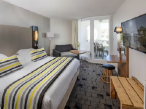 卡馬格港塔拉蘇爾 Spa 酒店 勒格羅－迪魯瓦酒店