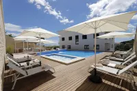Modena Maris Apartments Hotels in Ika