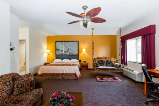 Super 8 by Wyndham Salina