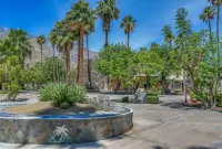 Days Inn by Wyndham Palm Springs Hotels in Palm Springs