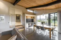 Plume Villas Hotels in Snells Beach