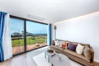 Aewol Bada Town House Hotels in Чечжу