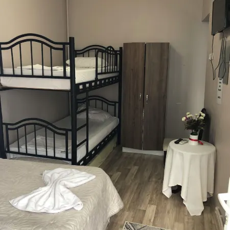Avrasya Hostel