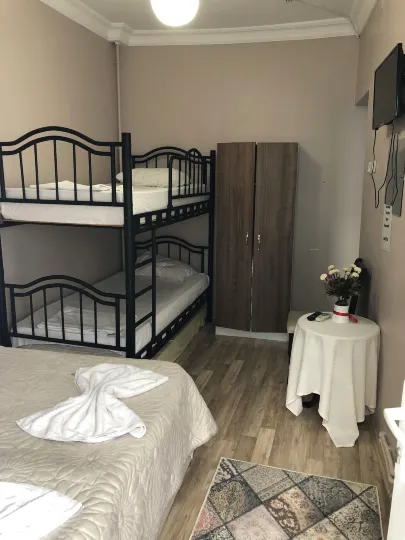 Avrasya Hostel