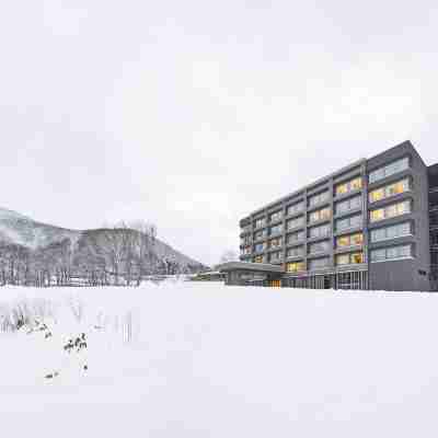 Hinode Hills Niseko Village, Curio Collection by Hilton Hotel Exterior