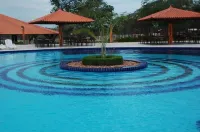 Hotel Canarius de Gravatá - Family Friendly