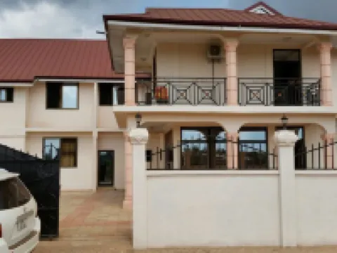 Moonlite Hotel Sunyani Airport Hotéis em Sunyani