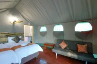 Luxury Tented Village @ Urban Glamping - Barer