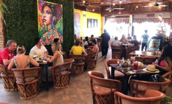 Hotel Casa de las Flores